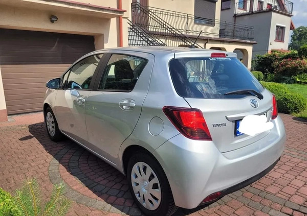 Toyota Yaris cena 42500 przebieg: 90700, rok produkcji 2016 z Łódź małe 11